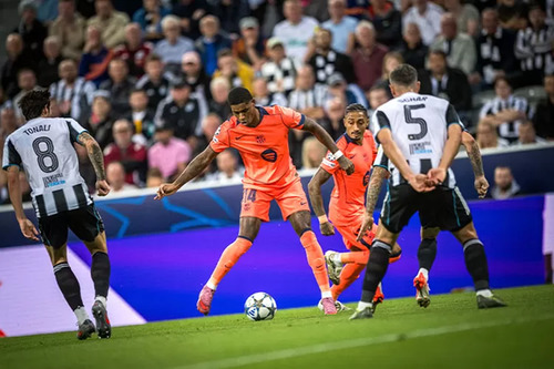 Barcelona Tundukkan Newcastle 2 1 Di Liga Champions
